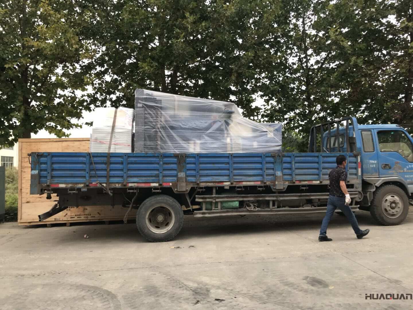 一臺125kw立柜自啟動(dòng)柴油發(fā)電機(jī)組于9月10日發(fā)往內(nèi)蒙古