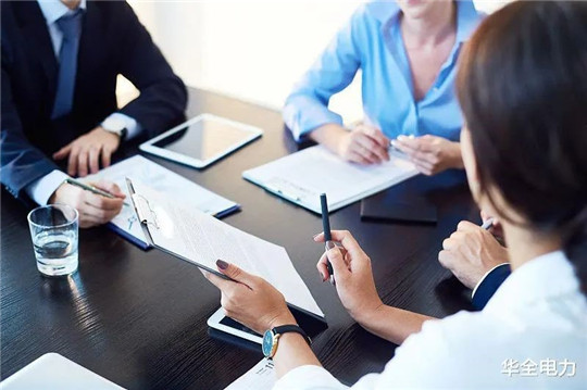 客戶參觀完華全數字化工廠，當場簽訂600kw發電機組合同